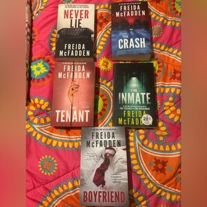 Freida McFadden Book Collection